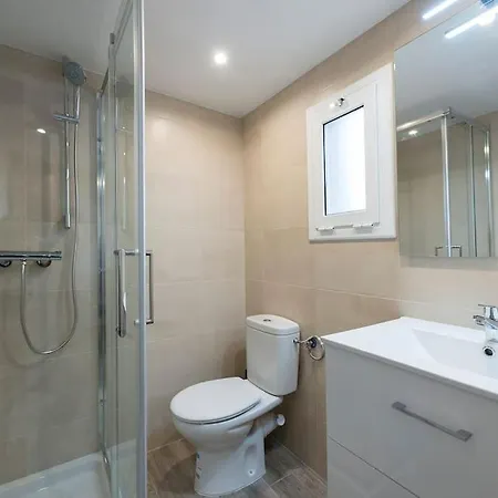 Sagrada Familia Apartment *