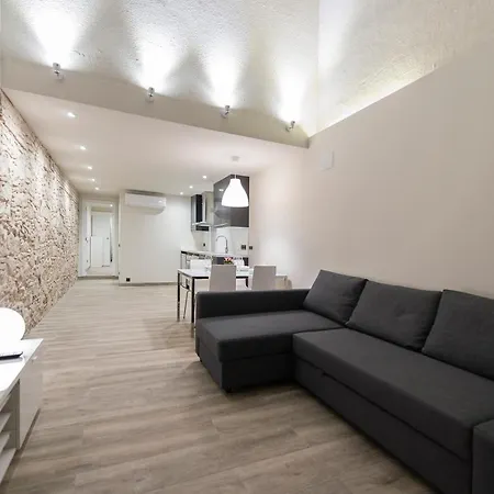Sagrada Familia Apartment Barcelona